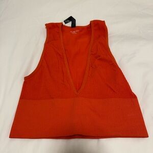 Urban Outfitters “Hailey” Seamless Plunge Cropped Tank Top